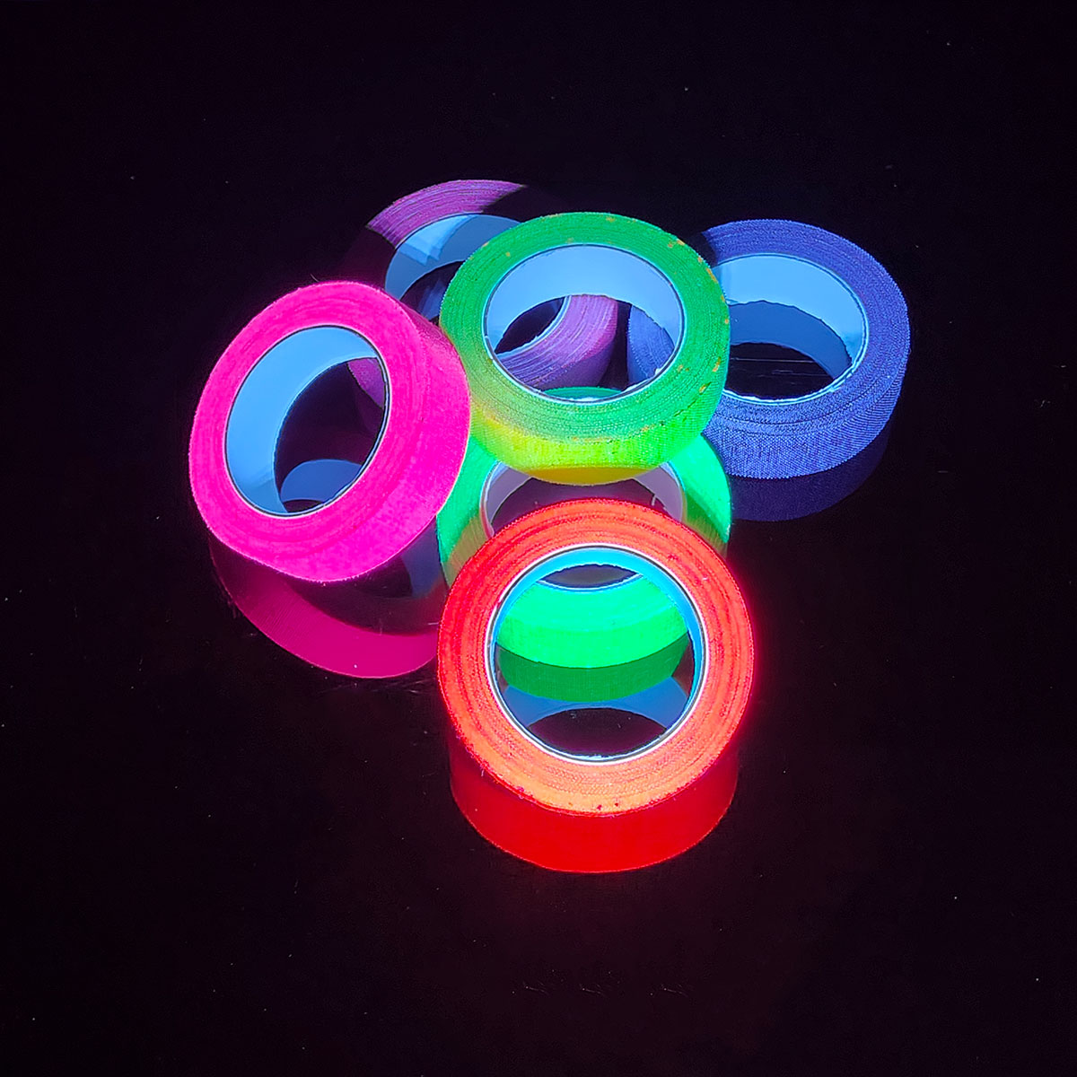 ネオン蛍光テープセット、ブラックライトパーティーや工芸品用の - Woodworking Uv Light のレビューと価格