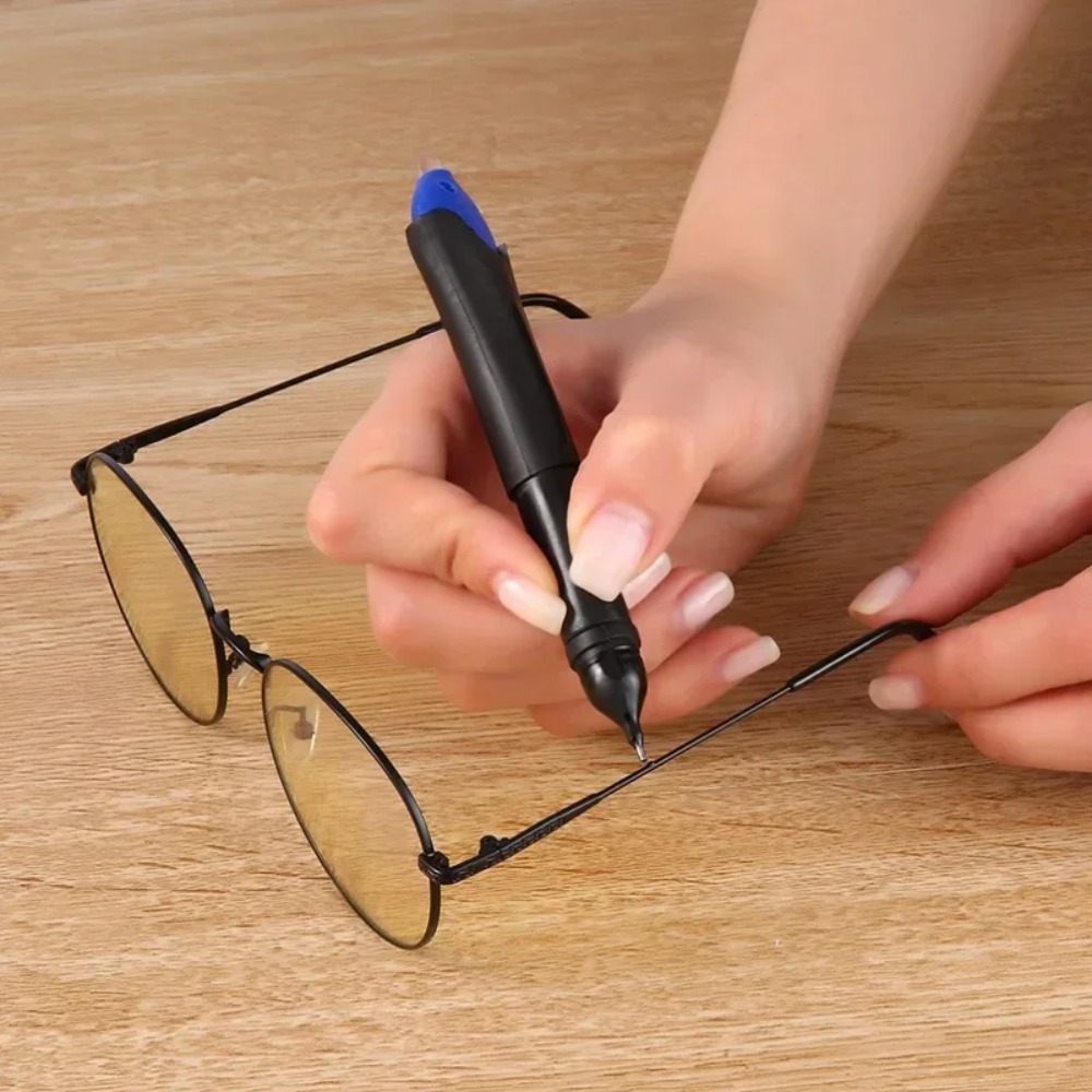 1個入り 超強力液体グルーペン 5秒硬化ツール UVライト付 - Woodworking Uv Light のレビューと価格